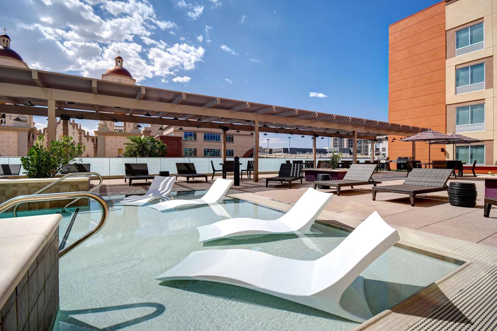 Home2 Suites By Hilton Tucson Downtown Extérieur photo